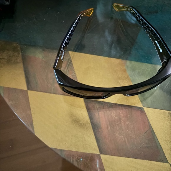 SPY Accessories - Unisex Spy MC sunglasses excellent condition